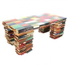 table livres Cest bientôt Noël ! Recyclez vos vieilleries !