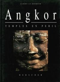 Angkor : temples en péril