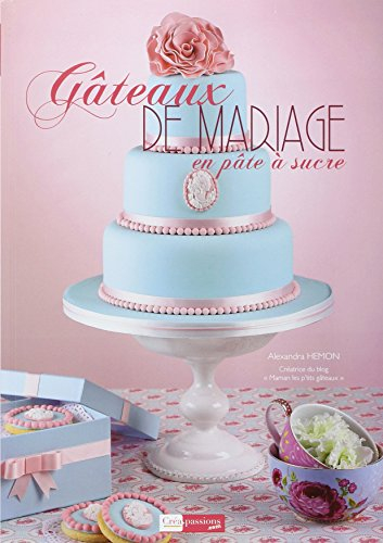 Gâteaux de mariage en pâte à sucre