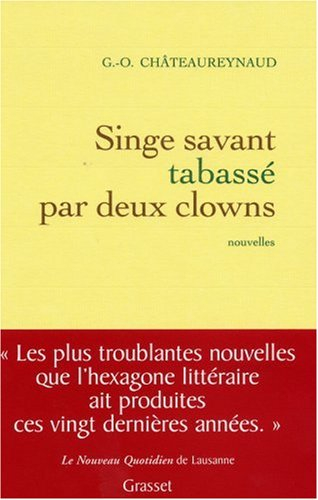 Singe savant tabassé par deux clowns